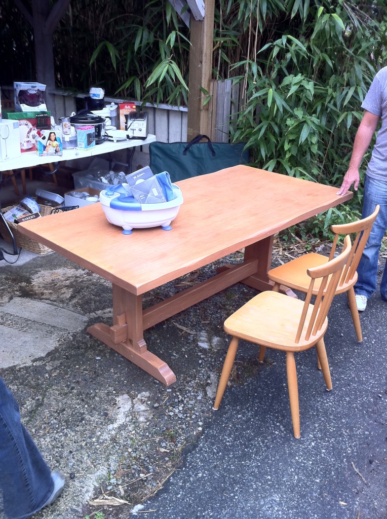 Moving Dining Room Table with 6 chairs Small Moves Sam's Small