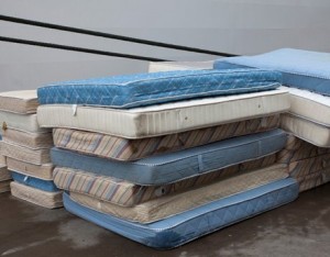 Cheap - Speedy Pull-out Sofa Bed removal, Mattress and Box spring removal and disposal 